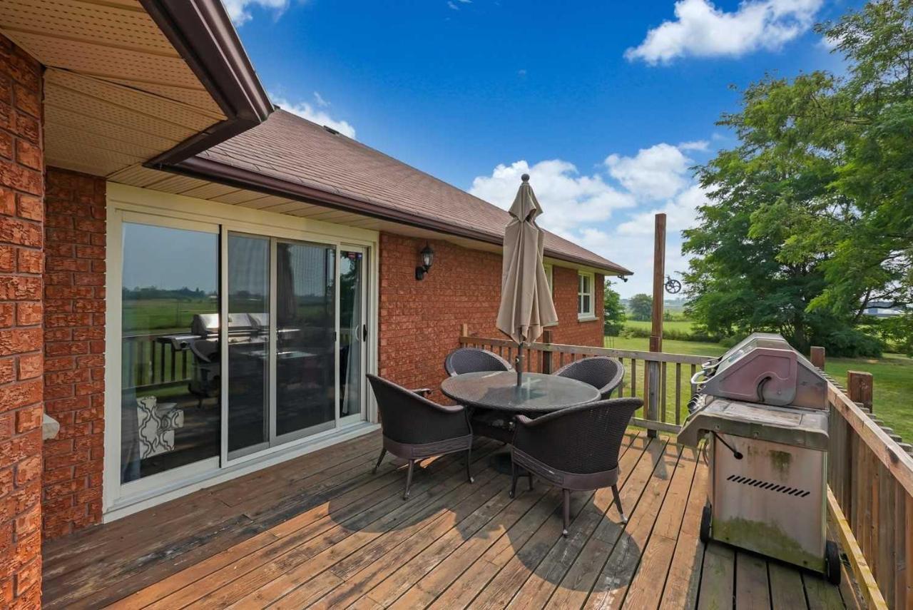 Bowmanville Event Place 外观 照片