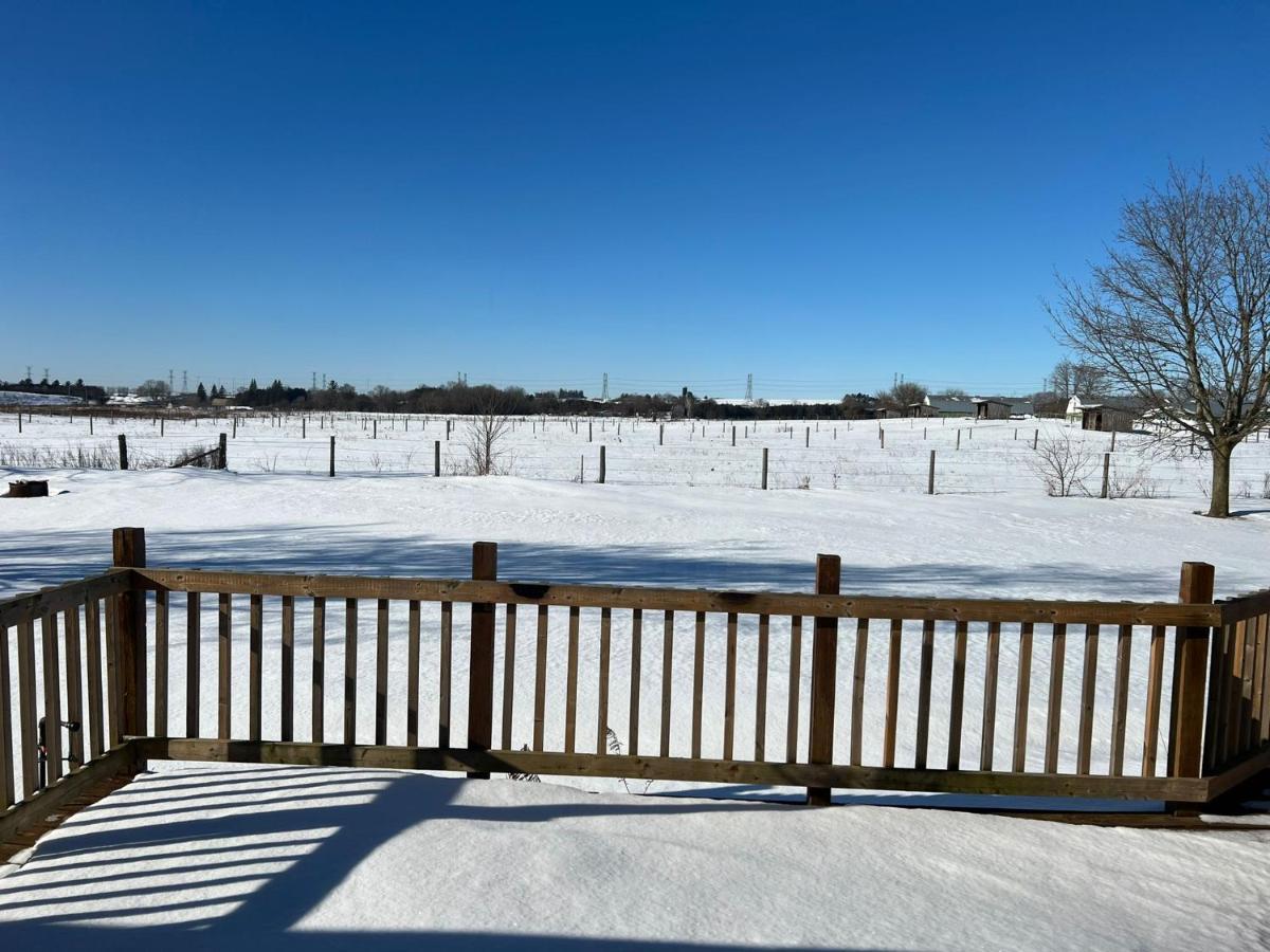 Bowmanville Event Place 外观 照片
